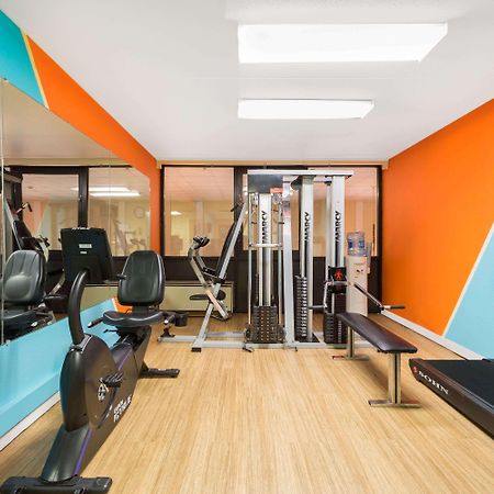 Howard Johnson By Wyndham Williamsburg Norge Luaran gambar