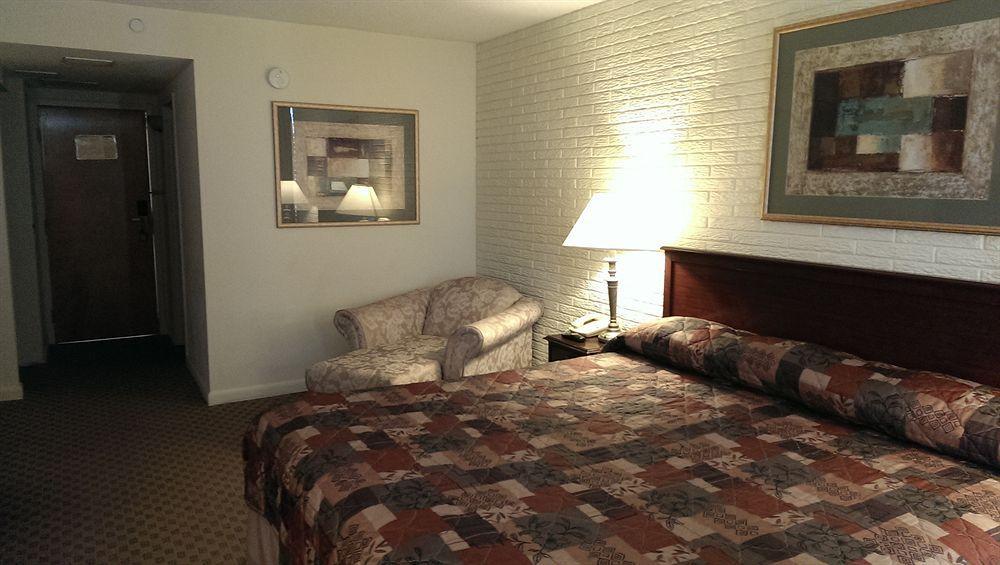 Howard Johnson By Wyndham Williamsburg Norge Luaran gambar