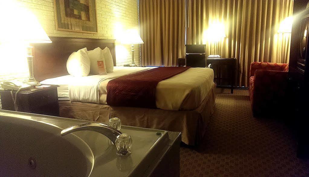 Howard Johnson By Wyndham Williamsburg Norge Luaran gambar